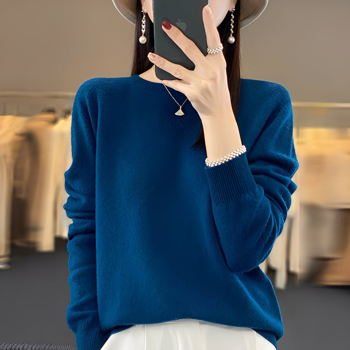 Women's Knit Sweater Round Neck Sophisticated Cut