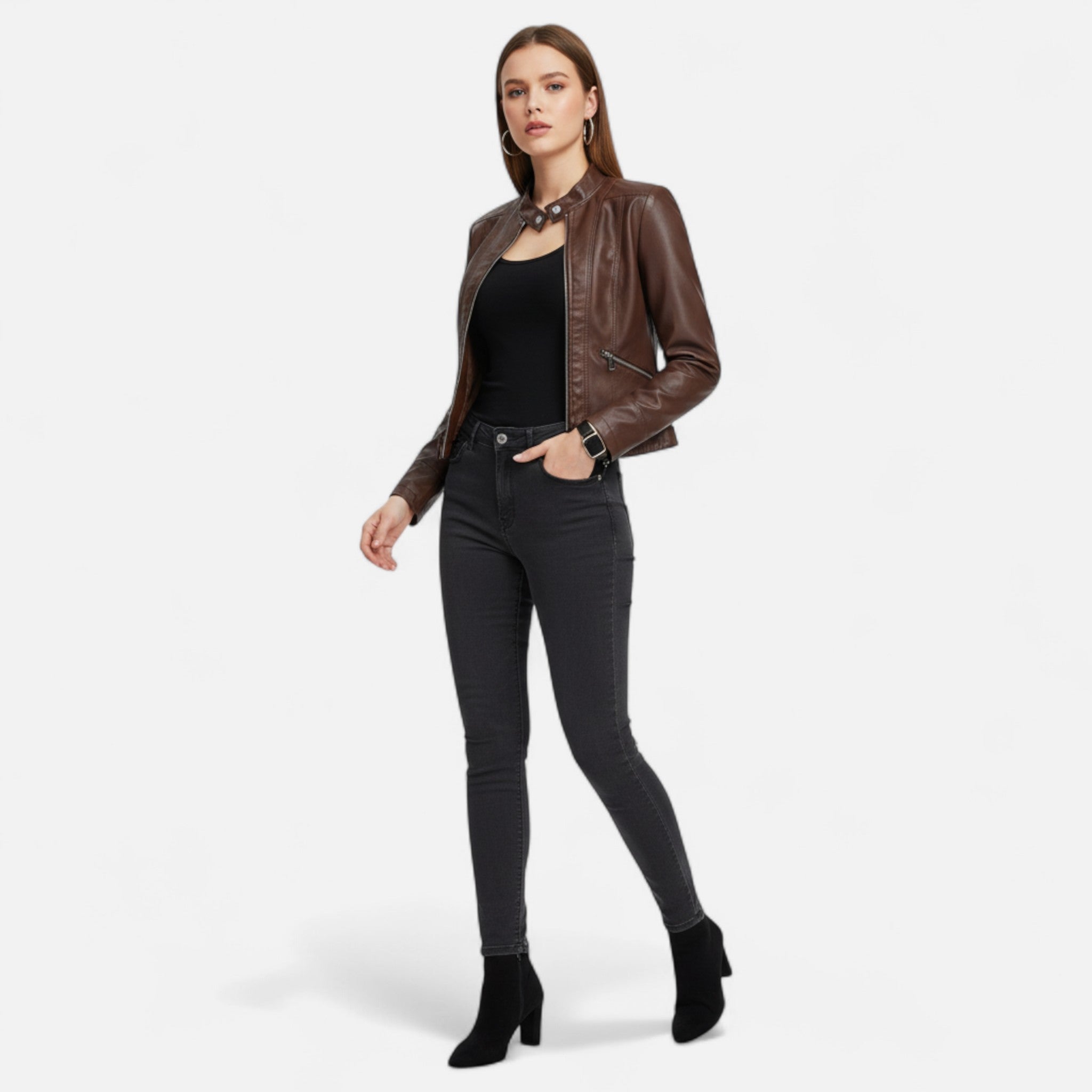 Chaqueta de cuero sintético para mujer, corte clásico y acabado prémium