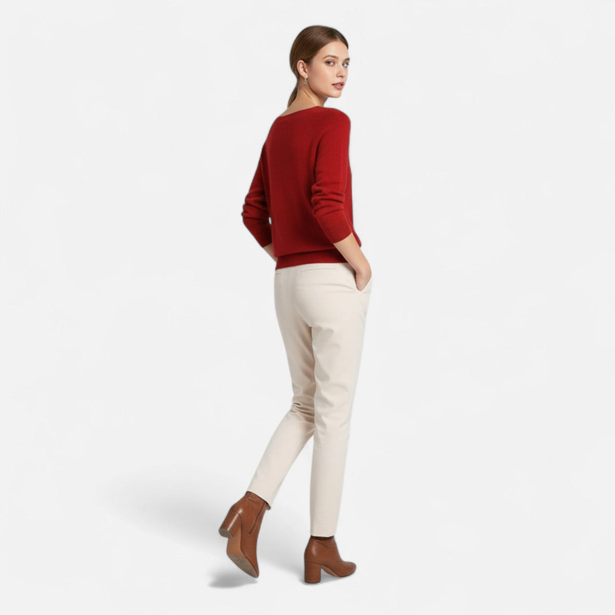 Women's Merino Wool Crew Neck Sweater Timeless Fit