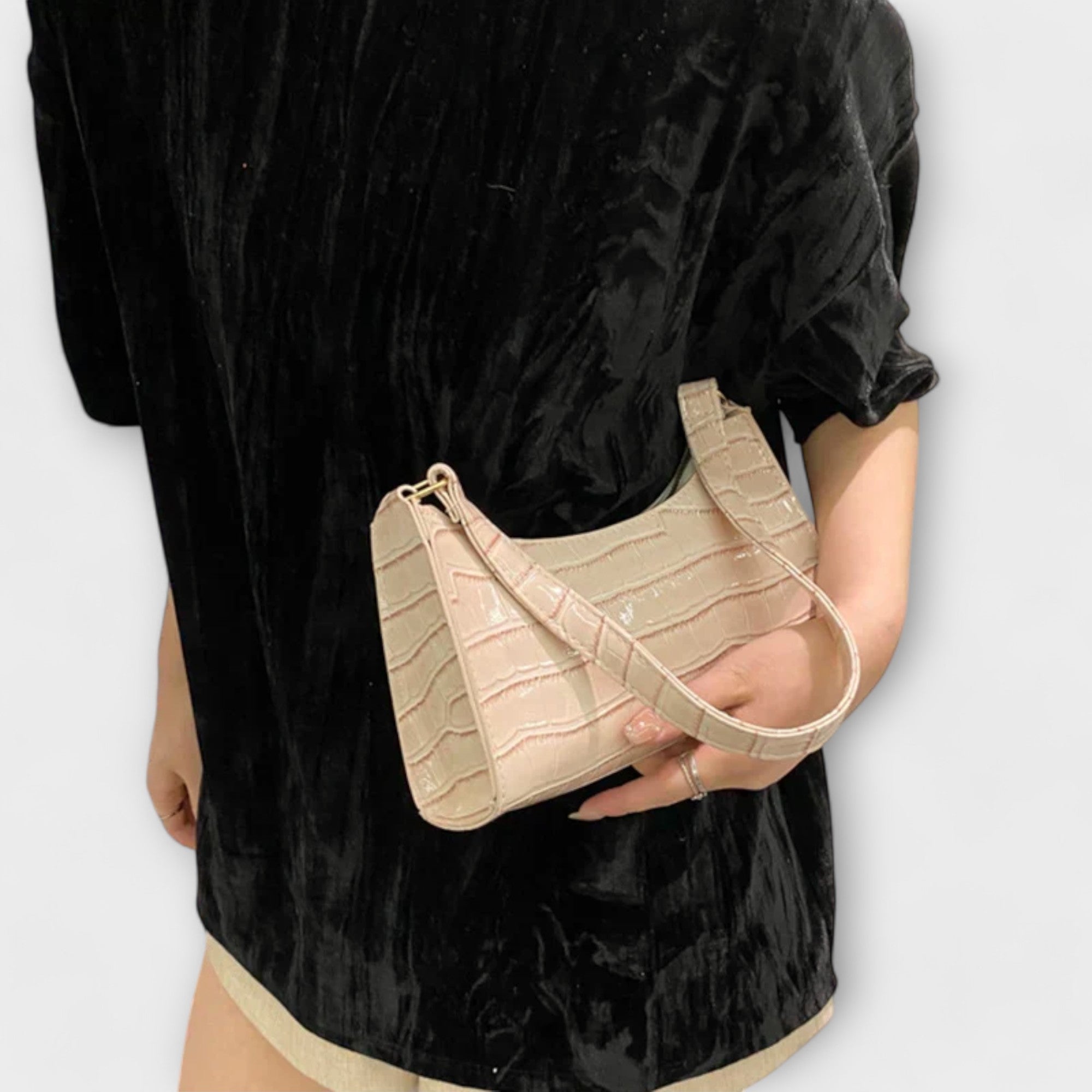 Annie | Shiny Leather Bag