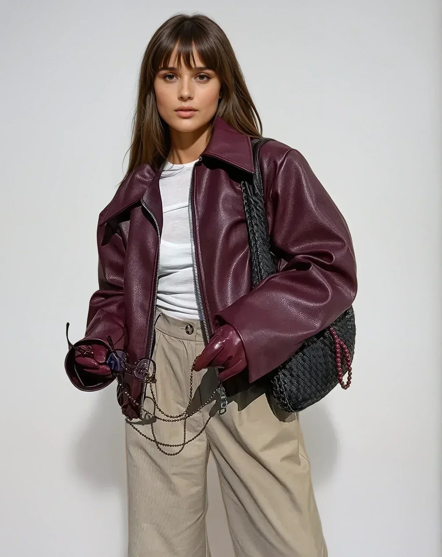 Chaqueta corta para mujer, corte clásico y confección resistente