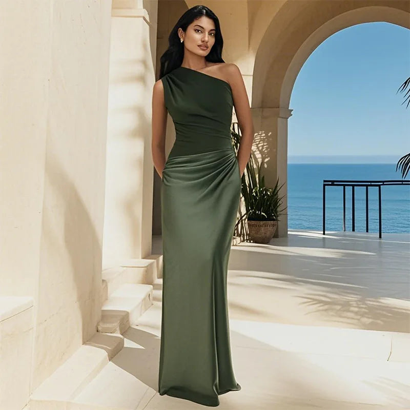 Sophia | Vestido largo con cinturilla en satén