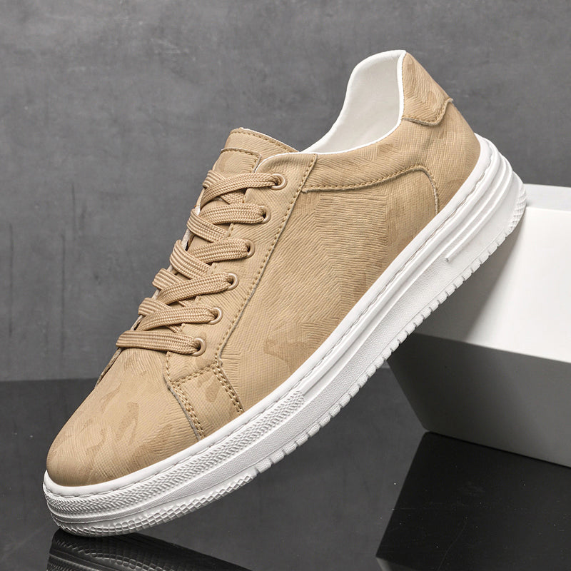 Sneakers in pelle, vera pelle di qualità superiore, versatili per ogni giorno