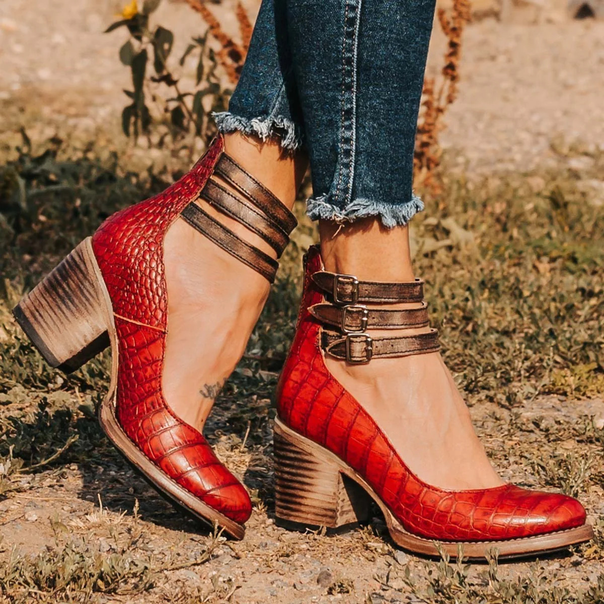 Tacones de cuero para mujer