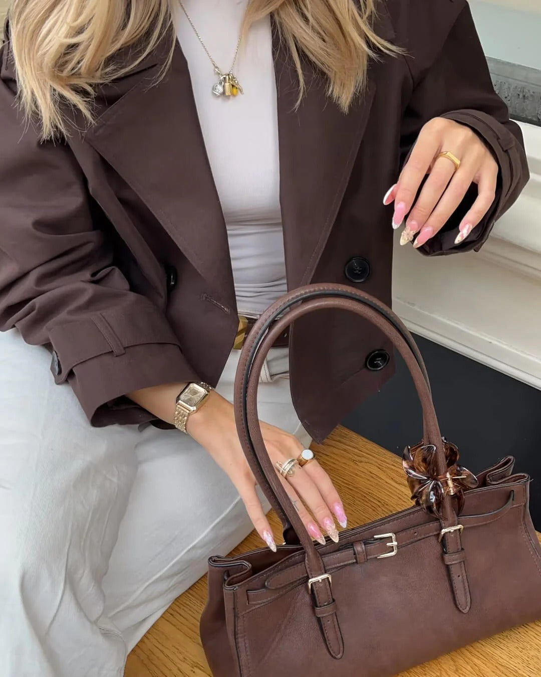 Women's Short Double-Breasted Trench Coat Defined Lapels