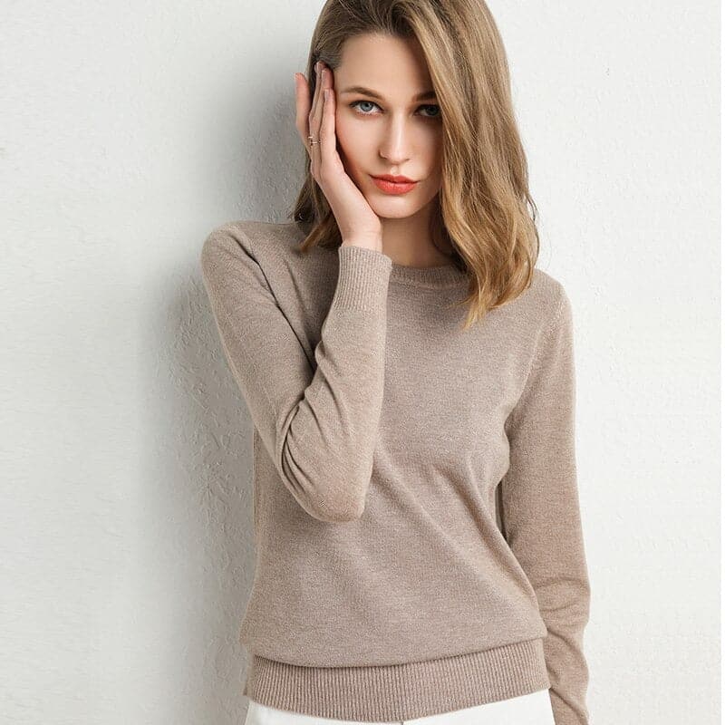 Women's Cashmere-Blend Sweater Round Neck Ribbed Trims