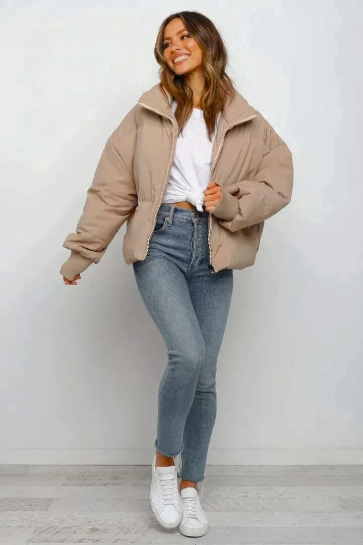 Women's Short Quilted Down Jacket with Fitted Cut