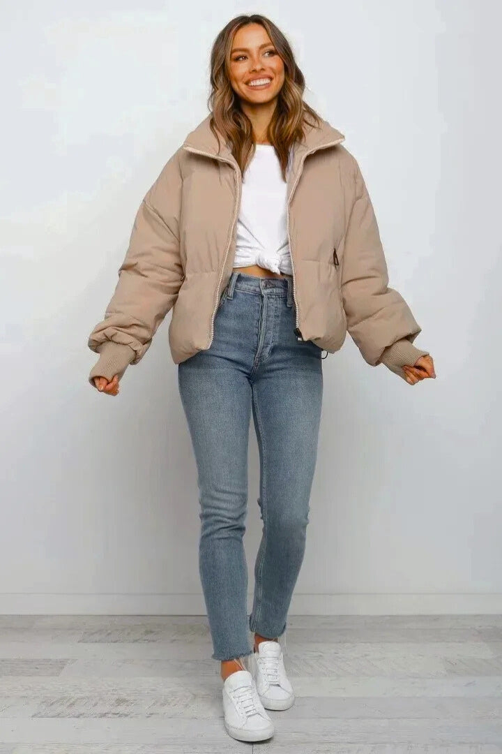 Women's Short Quilted Down Jacket with Fitted Cut