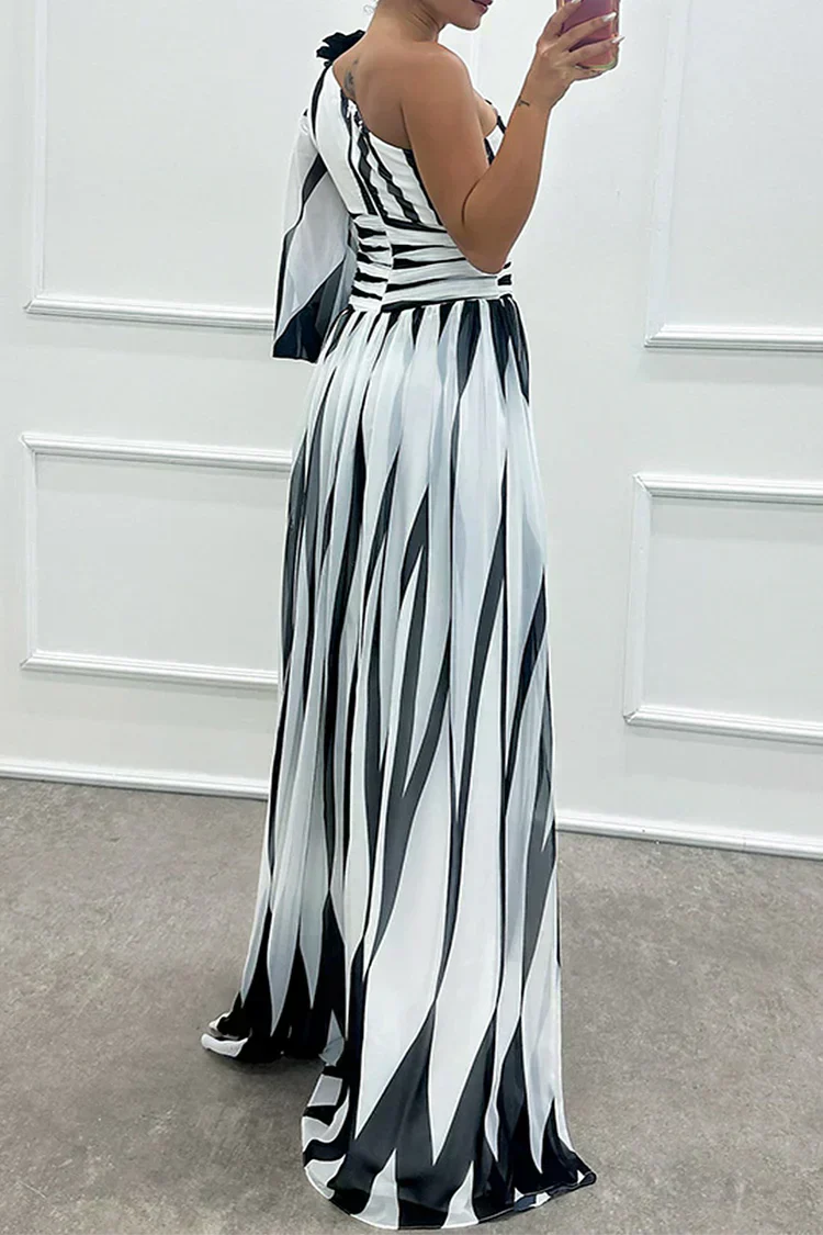 Women's Maxi Dress vertical stripe pattern