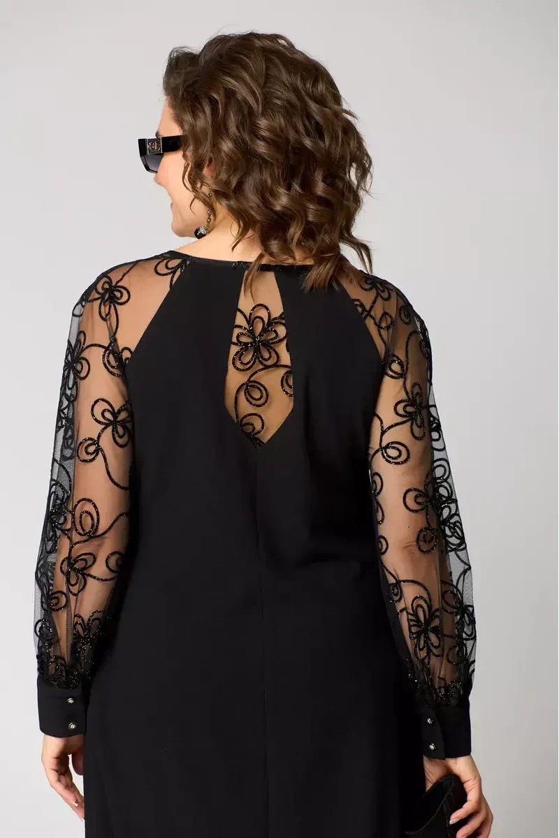 Vestido de mujer con encaje