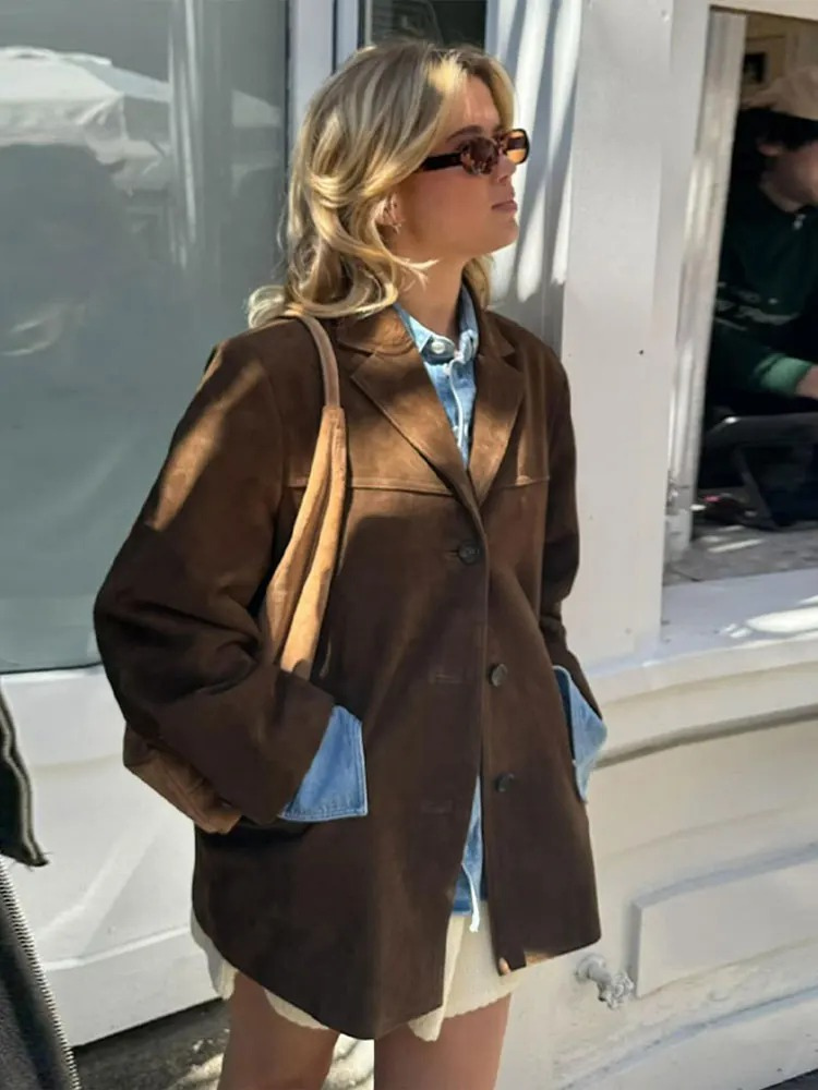 Blazer oversize da donna in finta pelle scamosciata, vestibilità morbida ed elegante