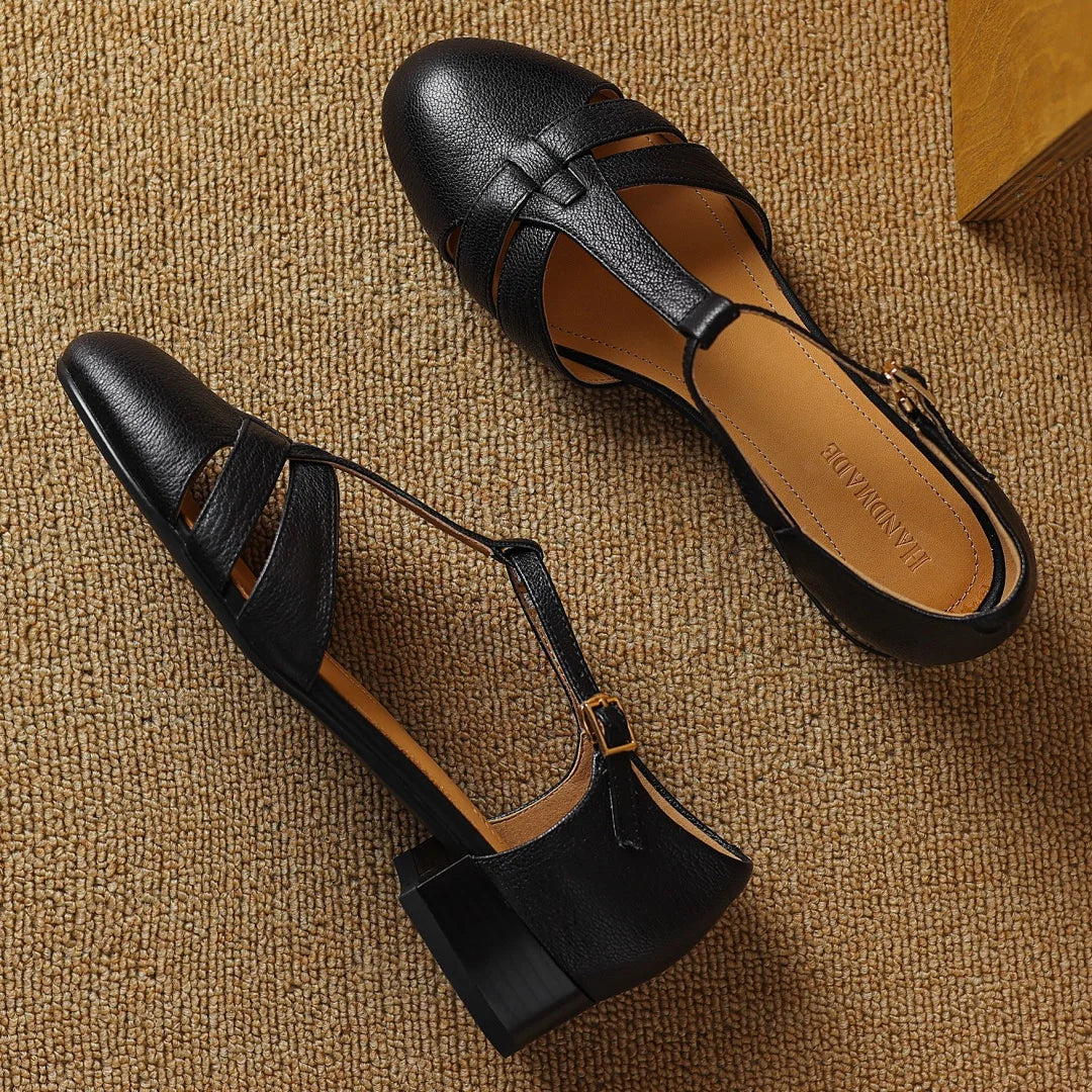 Abito da donna in pelle