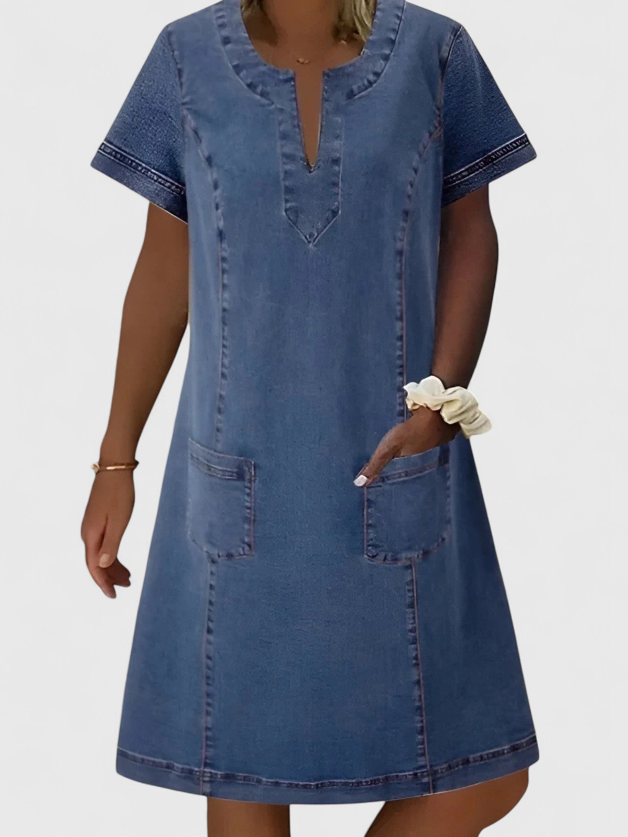 Women's Dress Denim side pockets