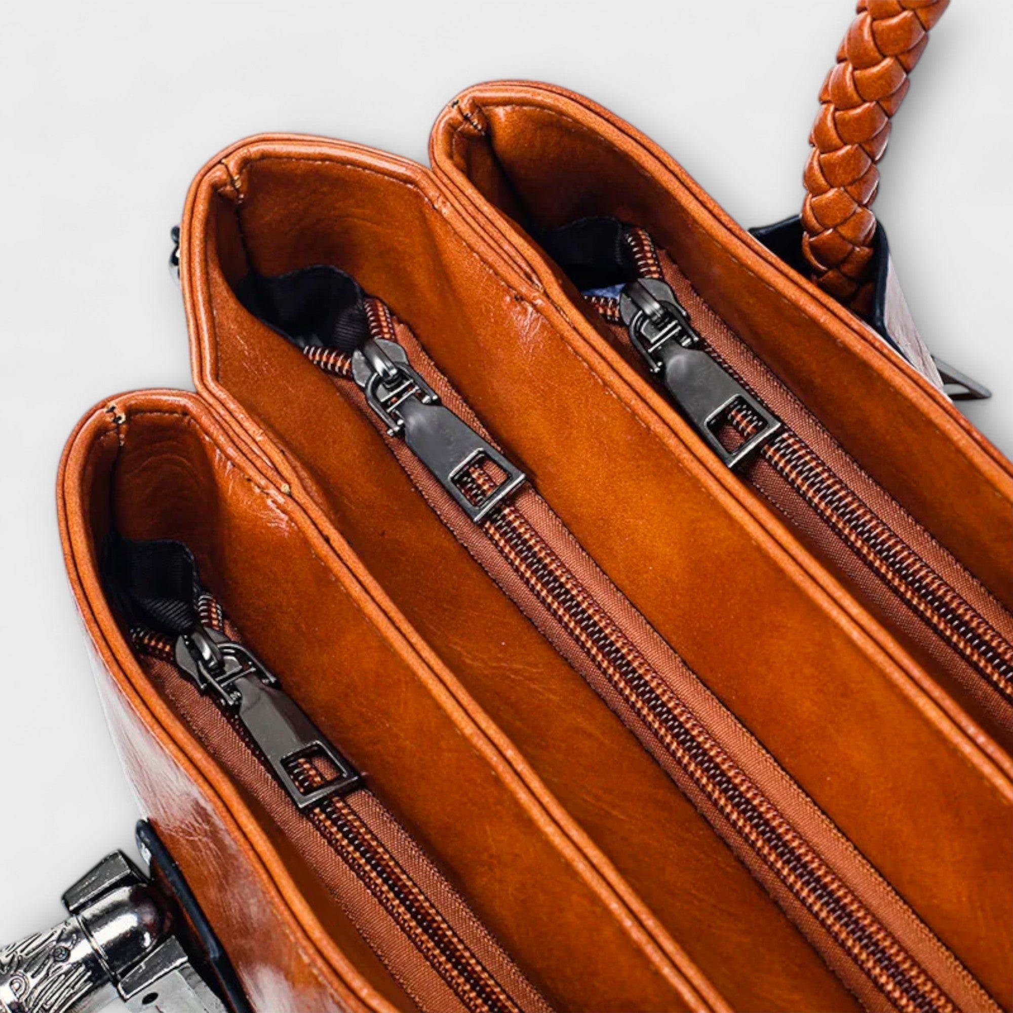 Lily | Elegant Duffel Bag