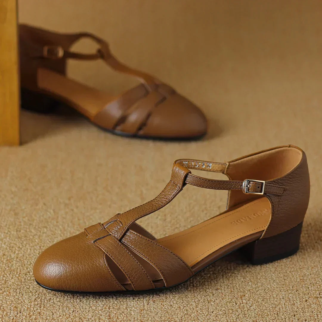 Abito da donna in pelle