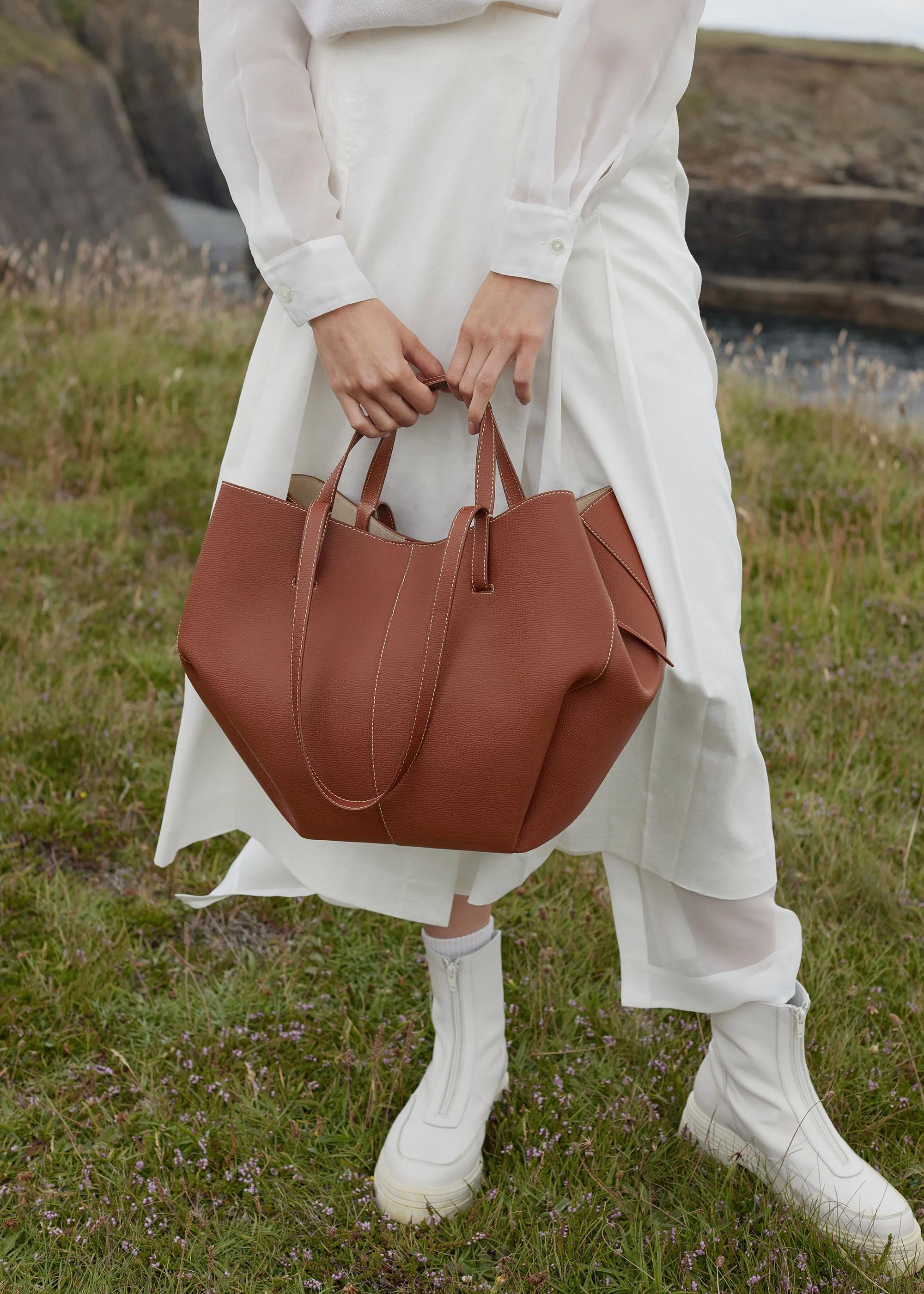 Lily | Stylish and Durable Umbrella
