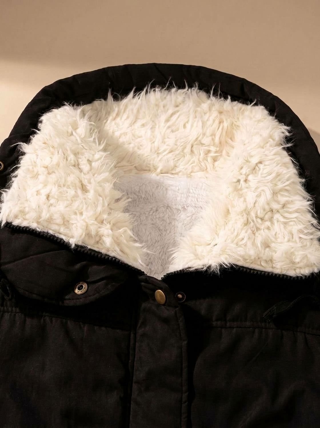 Women's Mid-Length Parka with Faux Fur Collar